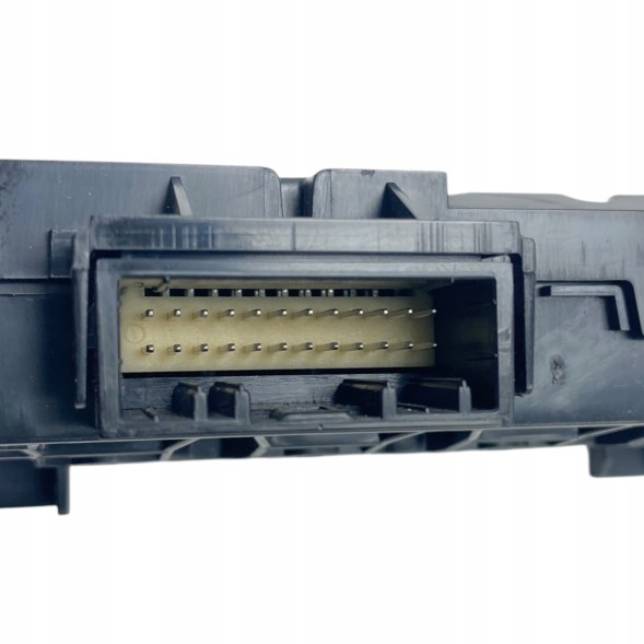 Renault OE OE панель управління Renault Master III Lift 283E84680R