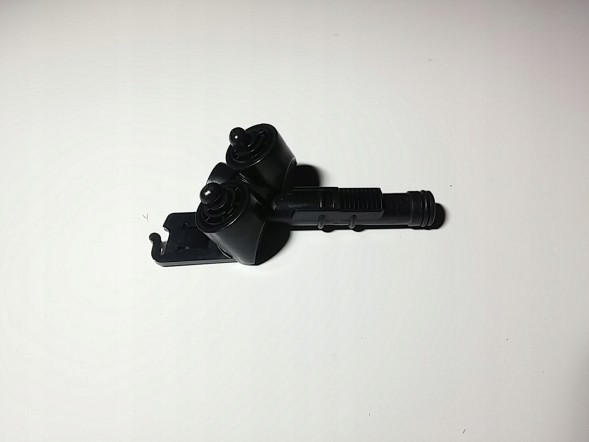 Volvo OE 30698423r VOLVO C70 права форсунка правий омивач фари OE