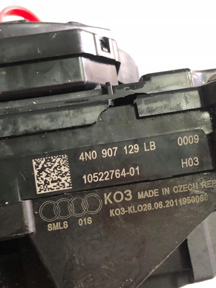 Audi OE 4N0907129LB CZ AUDI A8 D5 КОМБІНОВАНИЙ ПЕРЕМИКАЧ 4N0907129LB