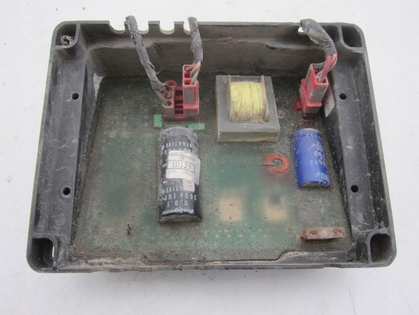 Китай 415207 12-24VDC КОМП'ЮТЕР 415207 FEDERAL SIGNAL SILVER СЕРІЯ 2A