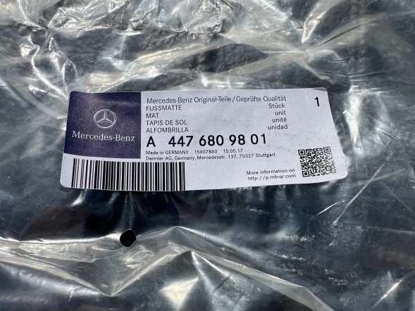 Mercedes-Benz OE Килимки салону Mercedes Vito W447 A4476809801 Передні Оригінал
