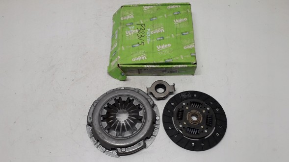 Valeo FIAT BRAVO 1.4 95-01 ZESTAW SPRZĘGŁA VALEO 821247 - RTEKO Зчеплення kpl bravo/brava 1.4 - valeo 821247