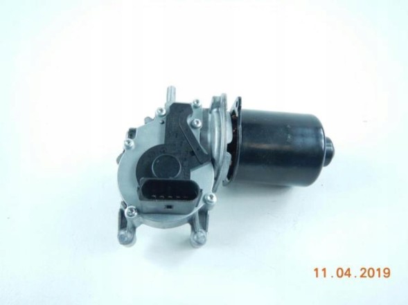 Ford OE 1 143 827 МОТОР ПЕРЕДНЬОГО ДІЛОЧИСНИКА FORD FIESTA MK5 MK6