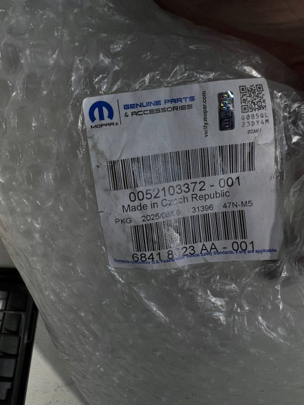 Jeep OE 0052103372 pmi150921 НАПРАВЛЯЮЧА ПОВІТРЯ ПОВІТРОВІД КАНАЛ JEEP RENEGADE 19- 0052103372