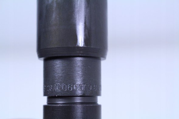 Mercedes-Benz OE A003010055180 F 002 C61 806 BOSCH ФОРСУНКА / КОРПУС ФОРСУНКИ MERCEDES A0030100551