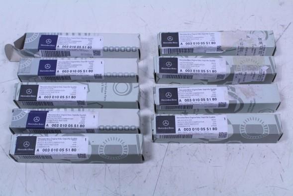 Mercedes-Benz OE A003010055180 F 002 C61 806 BOSCH ФОРСУНКА / КОРПУС ФОРСУНКИ MERCEDES A0030100551