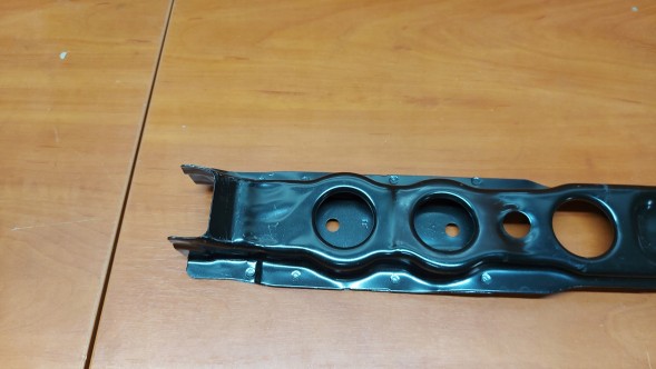 Toyota OE 53218-02901 AURIS II AVENSIS T27 КРОНШТЕЙН ПОСИЛЕННЯ РАДІАТОРА РЕМЕНЯ НИЗ НИЖНІЙ ПЕРЕДНІЙ TOYOTA AVENSIS T27 08-