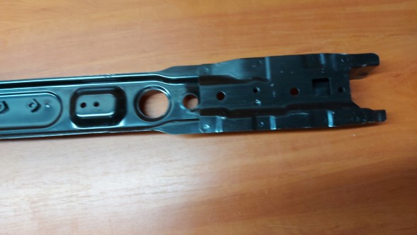 Toyota OE 53218-02901 AURIS II AVENSIS T27 КРОНШТЕЙН ПОСИЛЕННЯ РАДІАТОРА РЕМЕНЯ НИЗ НИЖНІЙ ПЕРЕДНІЙ TOYOTA AVENSIS T27 08-