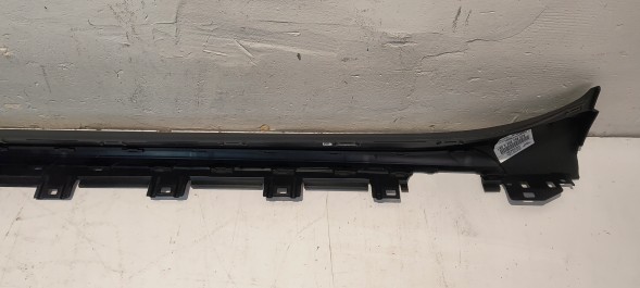 Porsche OE 9J0854884 MBAP ПОРОГОВА ПЛАНКА ПРАВА PORSCHE TAYCAN CROSS TURISMO 21- 9J0854884