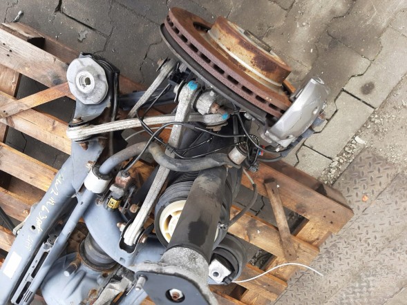 Mercedes-Benz OE MERCEDES E W212 6.3 AMG LIFT STABILIZATOR MERCEDES E W212 6.3 AMG ЛІФТ СТАБІЛІЗАТОР