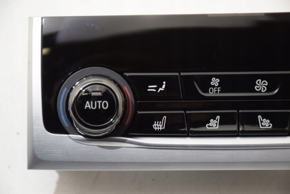 BMW OE 6999388 BMW Aplikacja ceramiczna panel BMW 7 G11 G12 Панель клімату для задньої частини центральної консолі, кераміка, вентиляція