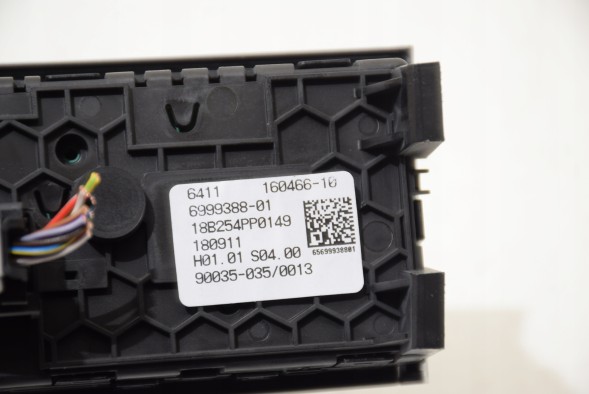 BMW OE 6999388 BMW Aplikacja ceramiczna panel BMW 7 G11 G12 Панель клімату для задньої частини центральної консолі, кераміка, вентиляція