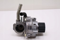 Mazda OE MAZDA 3,5,6 2.0D ВОДЯНИЙ НАСОС FF8G-15-010A