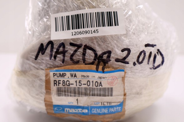 Mazda OE MAZDA 3,5,6 2.0D ВОДЯНИЙ НАСОС FF8G-15-010A