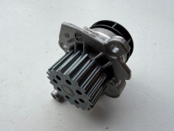 Audi OE 03L121011P _auditeile_ Водяний насос (помпа) 03L121011P AUDI VW оригінал - НОВИЙ -