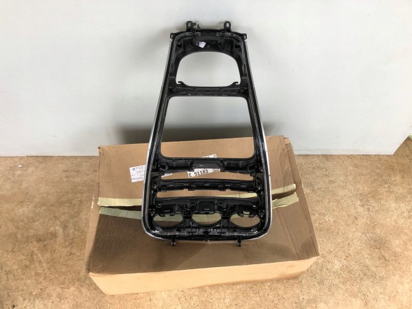 Mercedes-Benz OE A2536802603 ПАНЕЛЬ КОНСОЛЬ DEKOR LED MERCEDES GLC W253