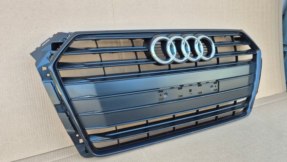 Audi OE GRILL ATRAPA CHŁODNICY AUDI A4 B9 8W0 PRZEDLIFT 2015-2019 BLACK MAŁA TABLICA Решітка радіатора GRILL Audi A4 B9 8W0 8W 15-19 BLACK OE 8W0853651BR AB НОВА
