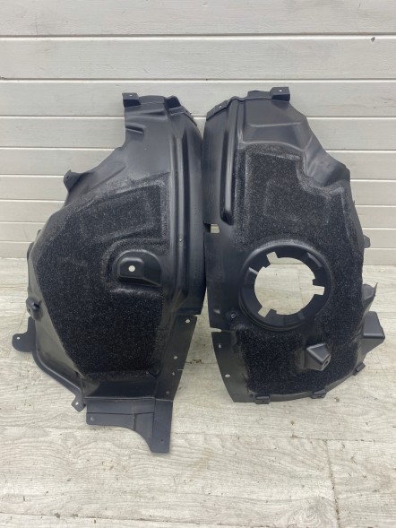 BMW OE КОЛІСНА АРКА ПЕРЕДНЯ ПРАВА BMW i3 7368600 7368602