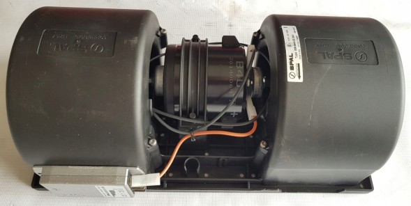 Spal 54245 Повітродувка bova spal 24в з регулюванням 006-b40-22