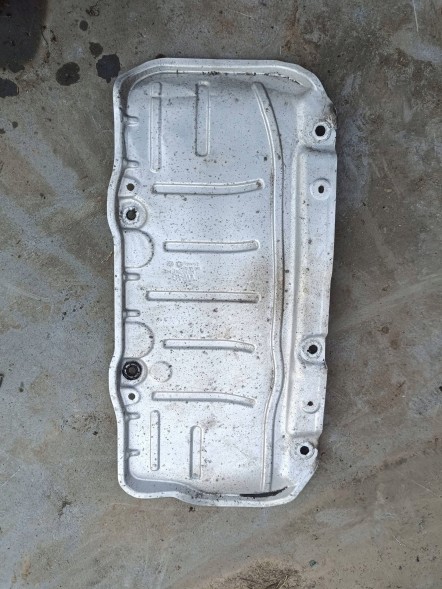 Skoda OE AUDI VW SKODA ТЕРМОЗАХИСНИЙ ЕКРАН 5Q0825701E