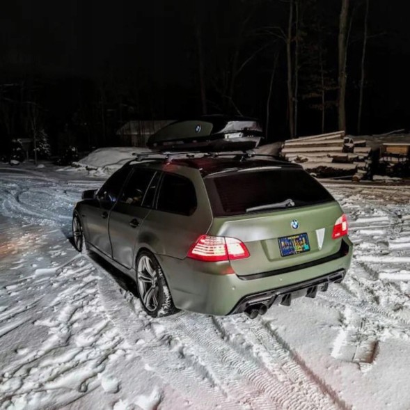 Китай Dyfuzor Dokładka BMW E60 E61 M Pakiet Дифузор BMW E60 E61 M Pakiet Накладка заднього бампера Чорний глянець Спойлер