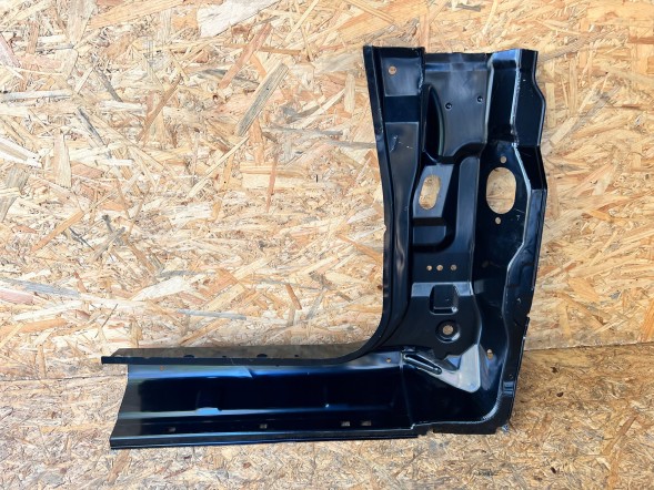Mitsubishi OE PAJT7-9 MITSUBISHI PAJERO IV 2006 > ЛІВИЙ ПОРІГ ПЕРЕДНЯ ЧАСТИНА НОВИЙ ОРИГІНАЛ