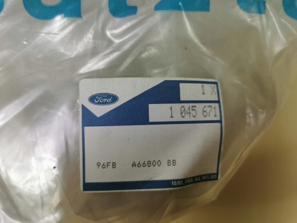 Ford OE Чохол - спинка заднього сидіння FORD Fiesta 1995-2002 (DX) OE 1045671