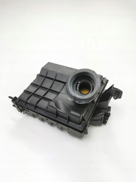 Ford OE Корпус, повітряний фільтр FORD KA 1996-2008 (CCQ) OE 1307714