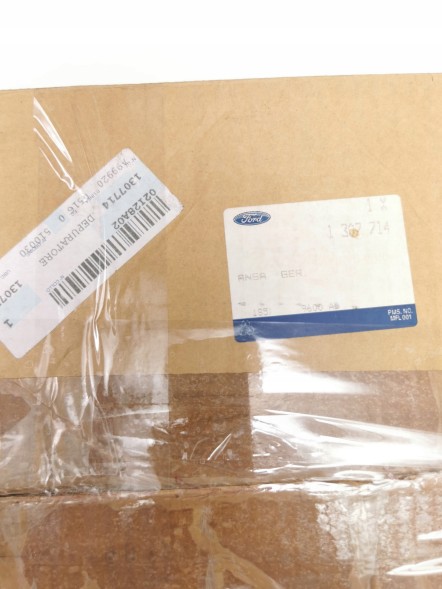 Ford OE Корпус, повітряний фільтр FORD KA 1996-2008 (CCQ) OE 1307714