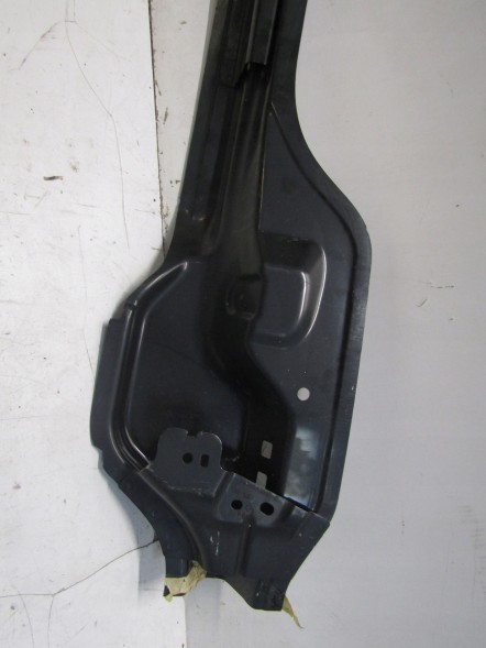 Renault OE СТІЙКА ЛІВА ЦЕНТРАЛЬНА RENAULT ВЛУЧНА III IV VIVARO 2014-2024 786611275R
