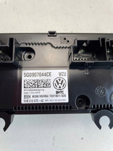 Volkswagen OE 5G0907044CE | 888.117.127 VW ПАНЕЛЬ КОНДИЦІОНУВАННЯ ПОВІТРЯ 5G0907044CE