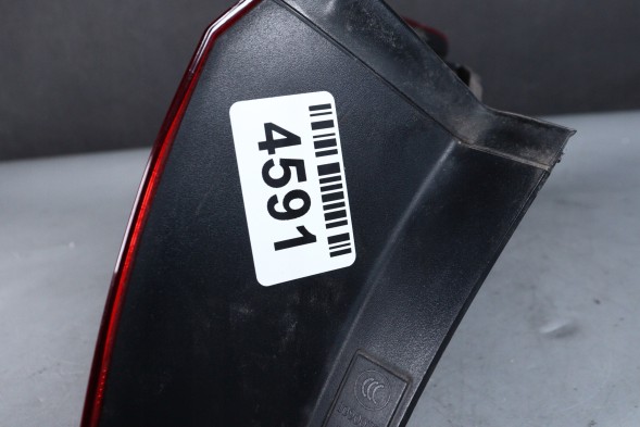 SEAT OE 6J8945111D 6J8.945.111.D 6J8945111 LAMPA LEWA TYŁ W BŁOTNIK SEAT IBIZA IV 4 6J 6J8 KOMBI LED EU ORYG 6J8945095D ФАРА ЗАДНЯ ЛІВА В КРИЛО SEAT IBIZA IV 4 6J 6J8 УНІВЕРСАЛ LED EU ОРИГІНАЛ 6J8945095