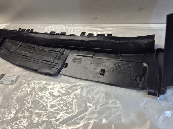 Mercedes-Benz OE A1775050800 X НАПРАВЛЯЮЧА ПОВІТРЯ MERCEDES W177 W247 A1775050800