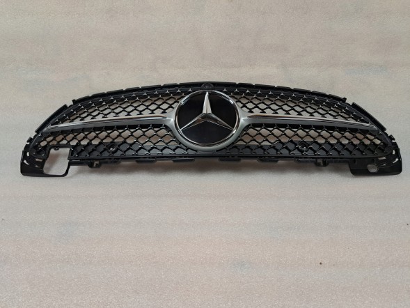 Mercedes-Benz OE A2068882100 MERCEDES W206 AMG Решітка радіатора (гриль) з логотипом AMG для MERCEDES C-KLASA W206 A2068882100 НОВА OE