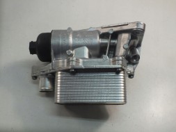 Renault OE 8201005235 Renault master iii масляний охолоджувач