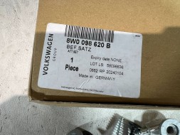 Audi OE 8W0098620B pmi150921 КОМПЛЕКТ КРІПЛЕННЯ ДВЕРЕЙ AUDI A4 B9 8W0098620B