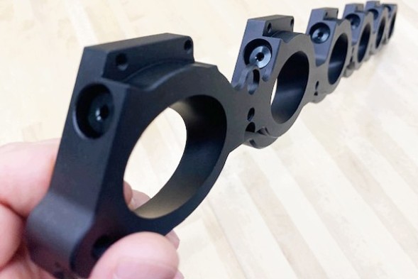 Китай USA-RAD-20-0753 Перехідник додаткової паливної рейки MK5 Supra BMW Z4 Radium Engineering
