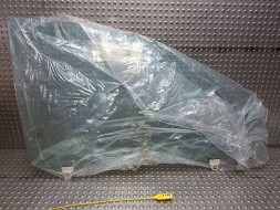 Mitsubishi OE 6000606346 БІЧНЕ СКЛО ПЕРЕДНІХ ПРАВИХ ДВЕРЕЙ MITSUBISHI L200 TRITON FULLBACK 16-