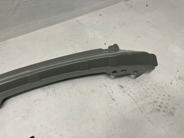 Volvo OE 32277783 mikol POLESTAR 3 передня панель верхня підсилювач передній 23 - 32277783 32348528