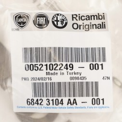 Fiat OE Ущільнювач задньої правої двері Fiat Tipo OE 52102249