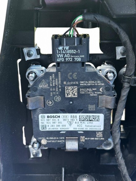 Porsche OE Передній ремінь 7169184 Перед