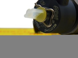 Bosch 0 986 435 202 0986435202_A форсунка cr renault trafic 06- reg