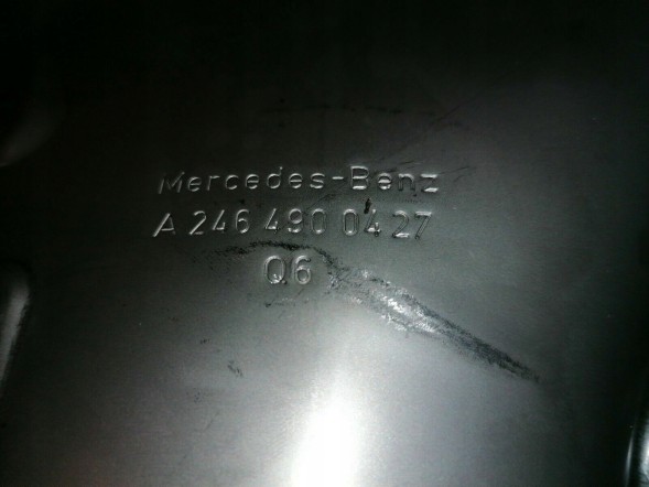 Mercedes-Benz OE A2464900327 + A2464900427 НАКОНЕЧНИКИ ГЛУШНИКА БЛЕНДИ MERCEDES B-CLASS W246 A-CLASS W176 CLA W117 C117