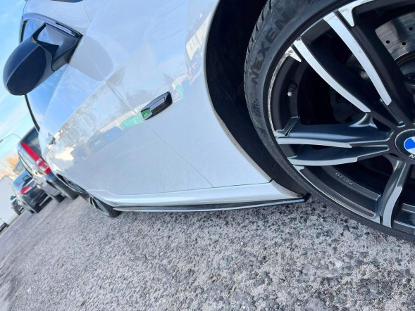 Китай DOKŁADKI PROGÓW E90 E91 E92 E93 SPLITTER BOCZNE PROGI MPAKIET CZARNY POŁYSK Боковий сплітер (спойлер) чорний глянець для BMW E90-E93