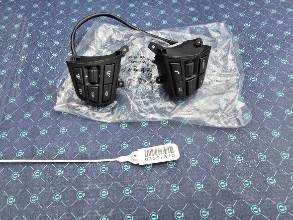 BMW OE PRZEŁĄCZNIKI KIEROWNICY M PAKIET BMW F20 F30 F32 F34 F36 9316955 NOWY QUAL19.05.25 ПЕРЕМИКАЧІ КЕРМА М ПАКЕТ BMW F20 F30 F32 F34 F36 9316955