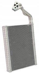 4 Seasons rad/864168541654 Випарник SUBARU FORESTER 18- 2.5 73523FL030