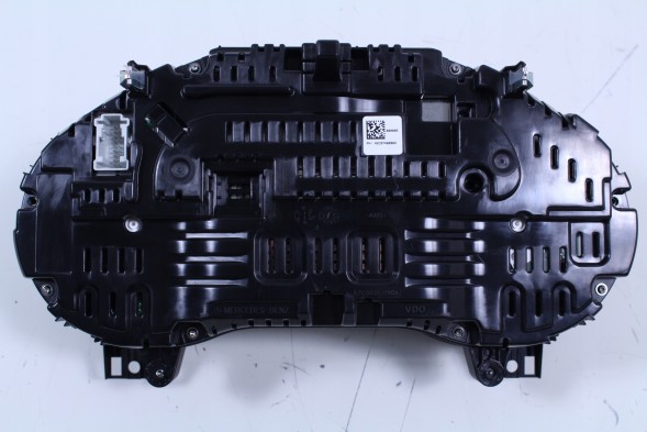 Mercedes-Benz OE ГОДИННИК-ЛІЧИЛЬНИК MERCEDES A4479001006