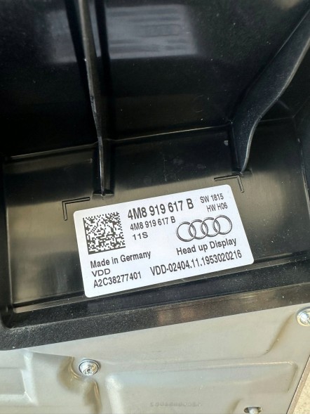 Audi OE 4M8919617B 4M8 919 617 B glp Дисплей head up Audi Q8 4М8919617B