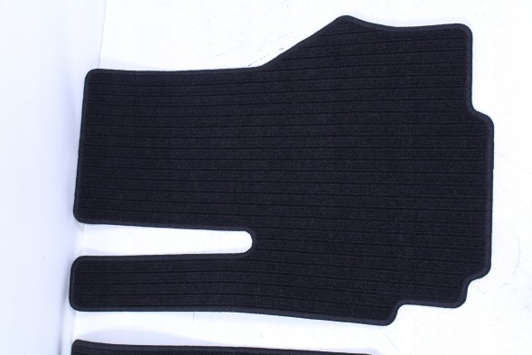Mercedes-Benz OE КИЛИМКИ САЛОНУ MERCEDES VITO 639 B66359819