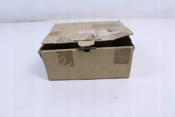 Mitsubishi OE MK499598 КОЛОДКИ ГАЛЬМІВНІ ЗАДНІ MITSUBISHI CANTER FUSO